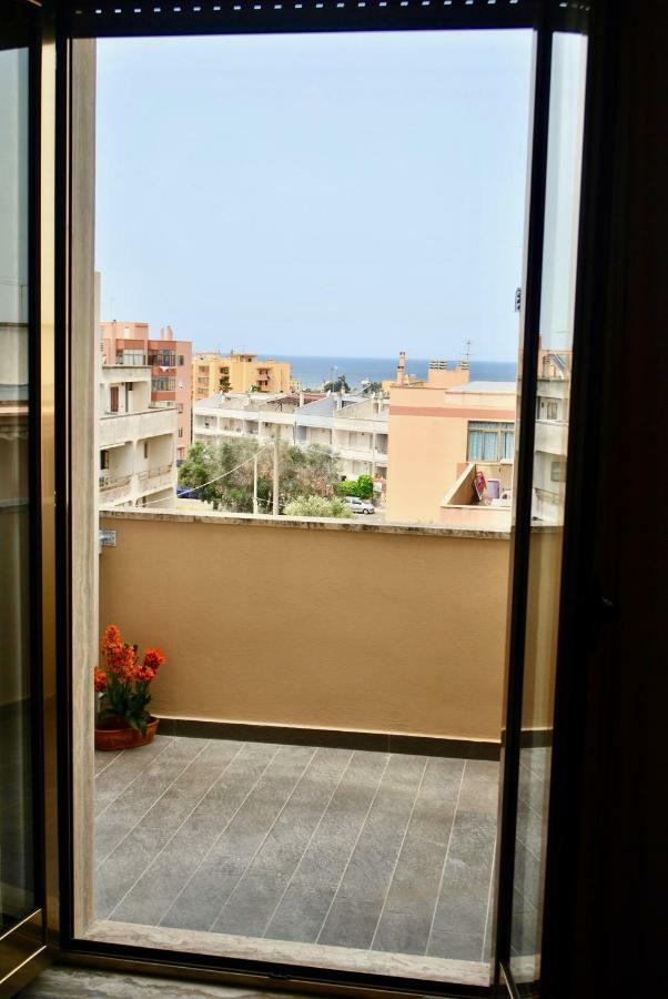 Appartamento Scirocco Tramontana Gallipoli Exterior photo